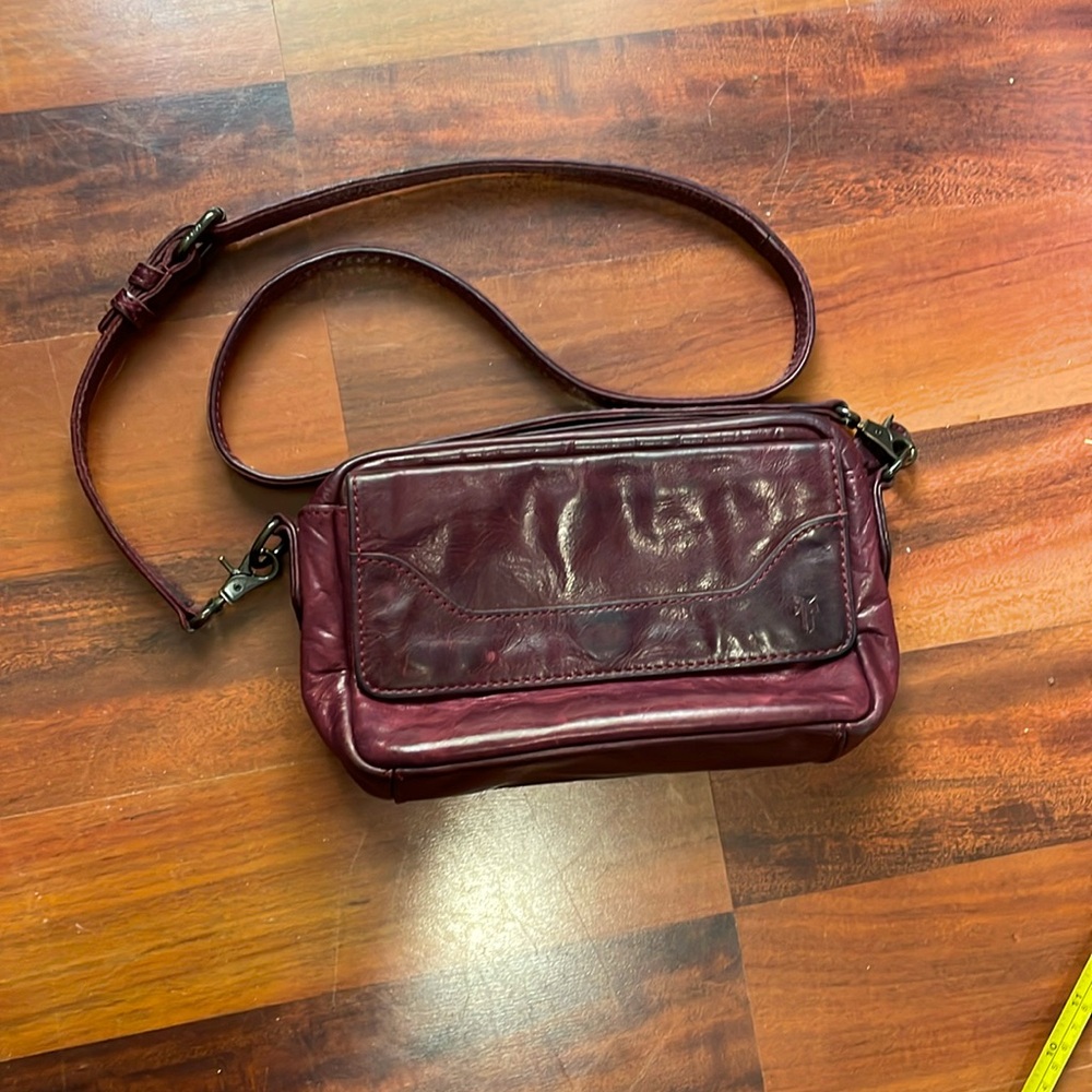 FRYE Burgundy Melissa Camera Crossbody